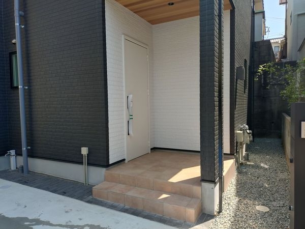 宝塚市花屋敷松ガ丘　新築一戸建て