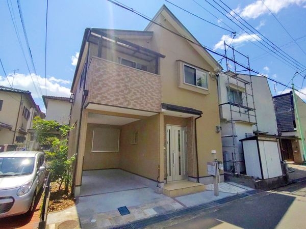 尼崎市東園田町３丁目　中古一戸建て