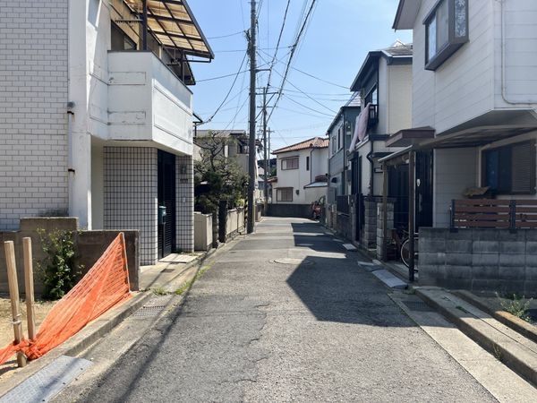 宝塚市光明町　新築一戸建て