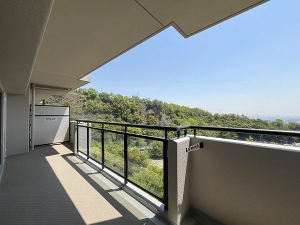 ラ・ビスタ宝塚エスティオ一番館　中古マンション