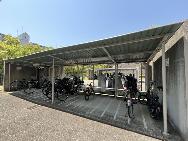 ラ・ビスタ宝塚エスティオ一番館　中古マンション