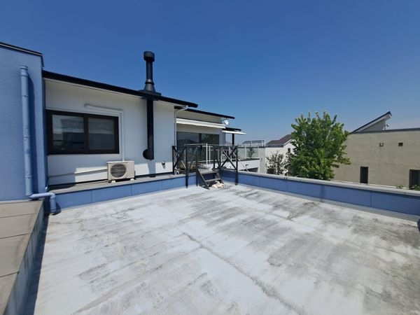 芦屋市三条町の中古一戸建て