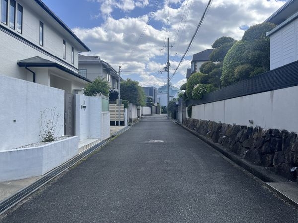 芦屋市三条町の中古一戸建て