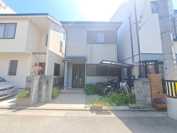 西宮市高木西町の中古一戸建て