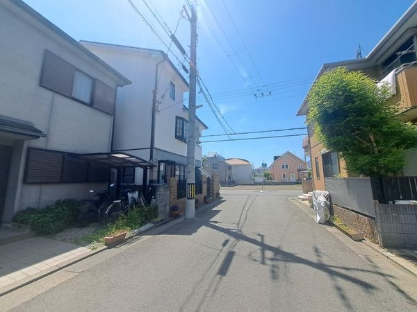 西宮市高木西町　中古一戸建て