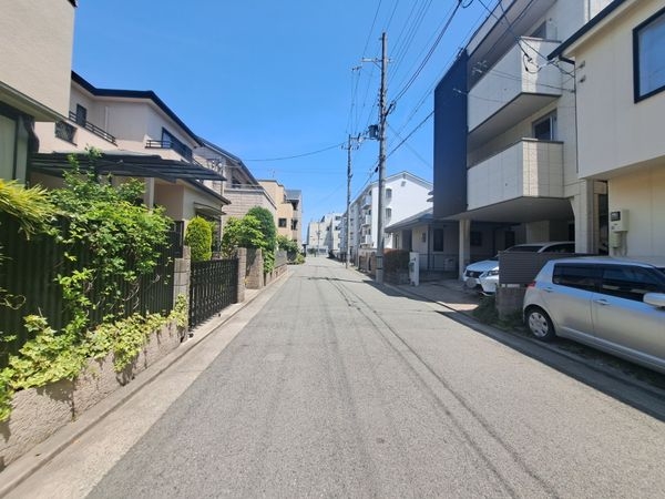 西宮市高木西町の中古一戸建て