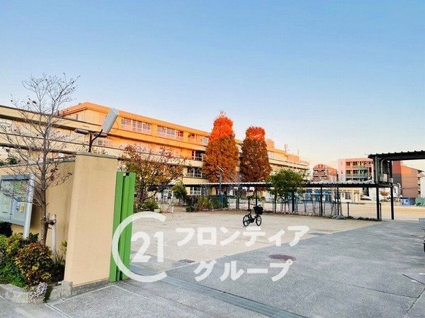 ローレルハイツ武庫之荘 中古マンション(尼崎市立武庫小学校)