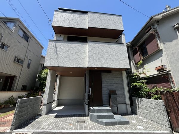 西宮市武庫川町　新築一戸建て