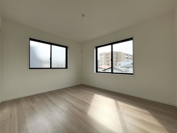西宮市甲子園町　新築一戸建て