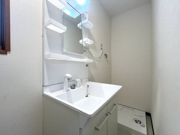 西宮市東鳴尾町２丁目の中古一戸建て