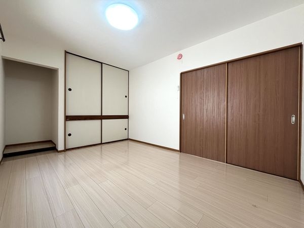 西宮市東鳴尾町２丁目の中古一戸建て