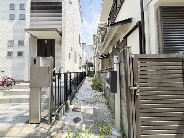 西宮市東鳴尾町２丁目の中古一戸建て