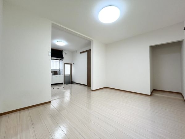 西宮市東鳴尾町２丁目の中古一戸建て