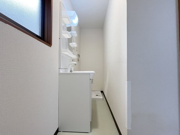 西宮市東鳴尾町２丁目の中古一戸建て