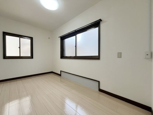 西宮市東鳴尾町２丁目の中古一戸建て