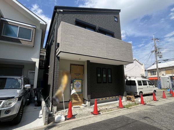 尼崎市大庄北４丁目　新築一戸建て　２号棟