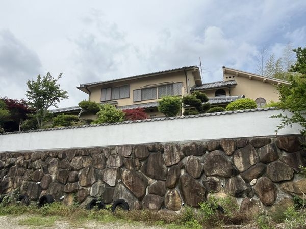 宝塚市花屋敷つつじガ丘の中古一戸建て