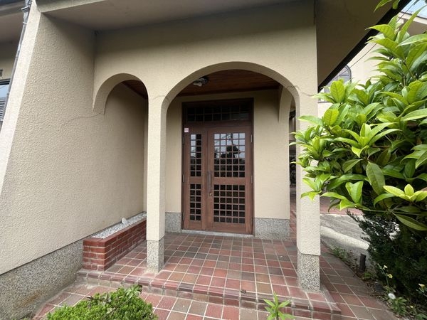 宝塚市花屋敷つつじガ丘　中古一戸建て