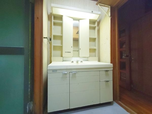 宝塚市花屋敷つつじガ丘の中古一戸建て