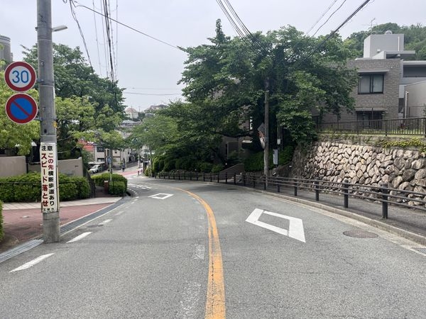 宝塚市花屋敷つつじガ丘の中古一戸建て