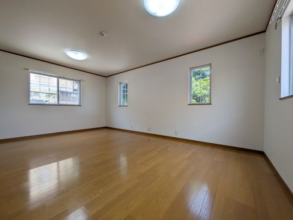 芦屋市山芦屋町の中古一戸建て
