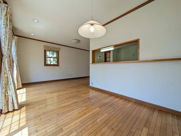 芦屋市山芦屋町の中古一戸建て