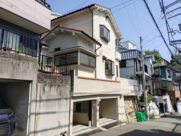 西宮市五月ケ丘の中古一戸建て