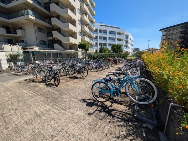 シティー逆瀬川　中古マンション