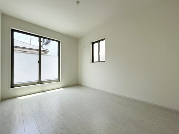 尼崎市大西町２丁目　新築一戸建て　１期　１号棟