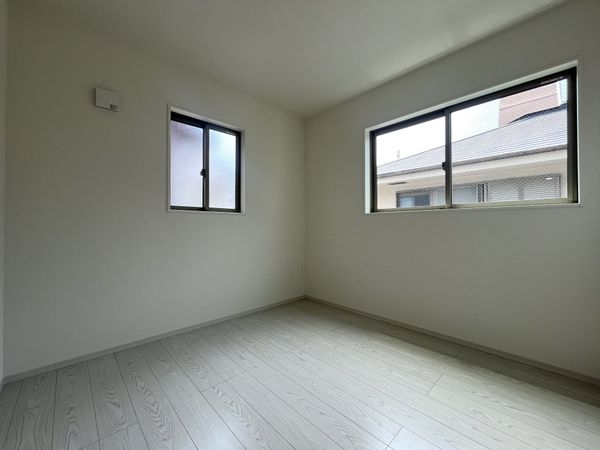 尼崎市大西町２丁目　新築一戸建て　１期　１号棟