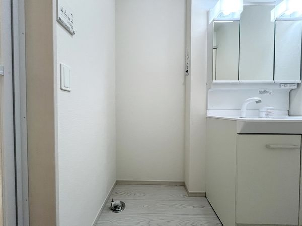 尼崎市大西町２丁目　新築一戸建て　１期　１号棟