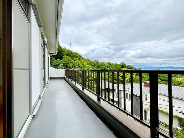 西宮市苦楽園四番町の中古一戸建て