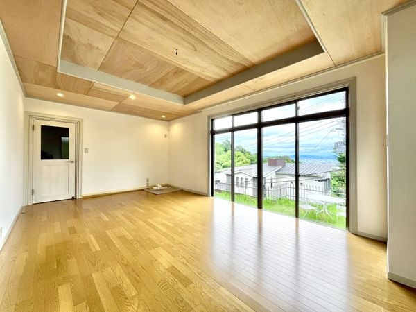 西宮市苦楽園四番町の中古一戸建て