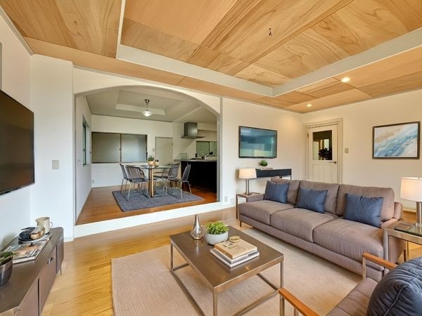 西宮市苦楽園四番町の中古一戸建て