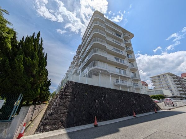 逆瀬川グリーンハイツＡ棟　中古マンション