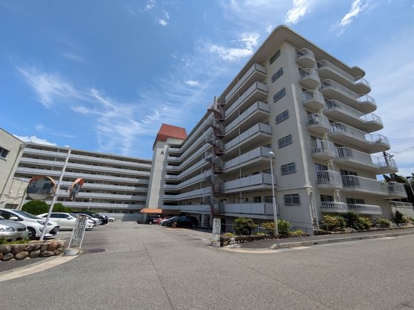 逆瀬川グリーンハイツＡ棟　中古マンション