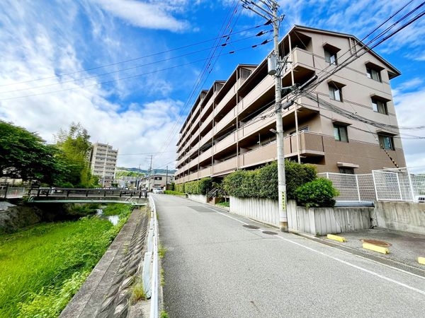 グリーンウェル宝塚Ａ棟　中古マンション
