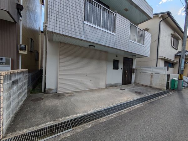 西宮市小松東町２丁目の中古一戸建て
