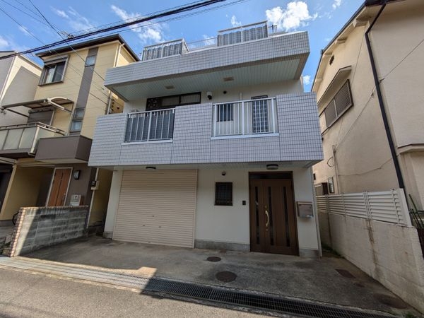 西宮市小松東町２丁目の中古一戸建て
