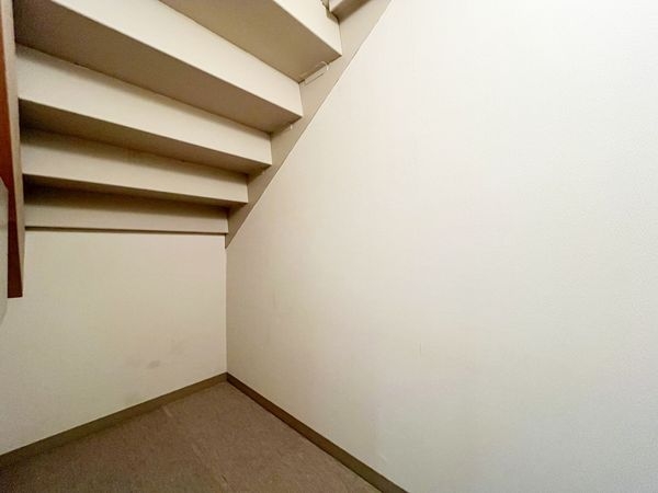 阪急逆瀬台アヴェルデ２番館　中古マンション