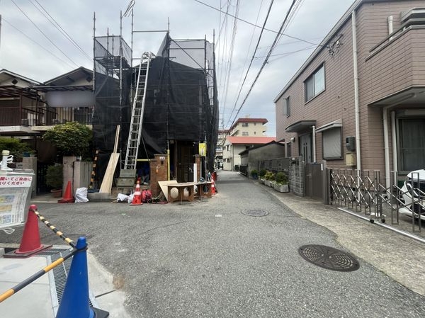 尼崎市猪名寺２丁目　新築一戸建て