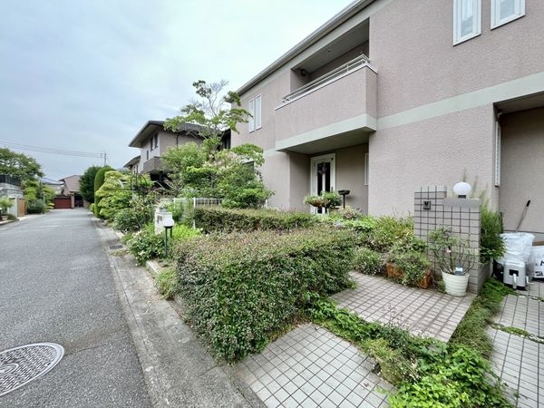 宝塚市山手台西２丁目の中古一戸建て