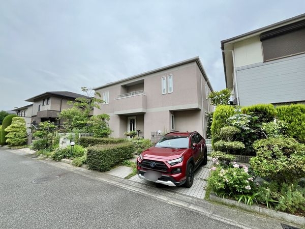 宝塚市山手台西２丁目の中古一戸建て