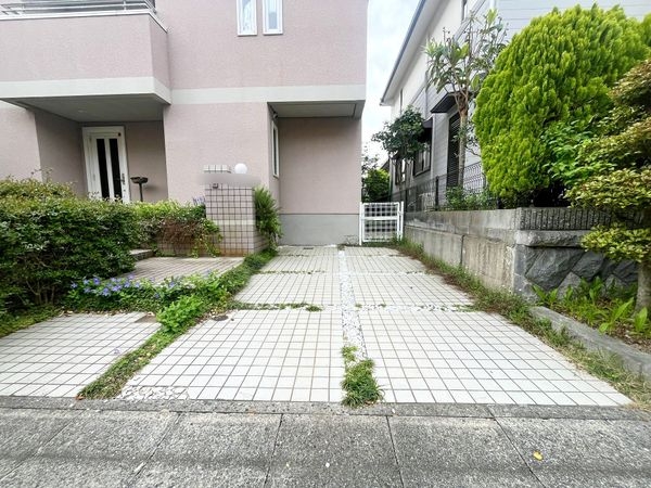 宝塚市山手台西２丁目の中古一戸建て