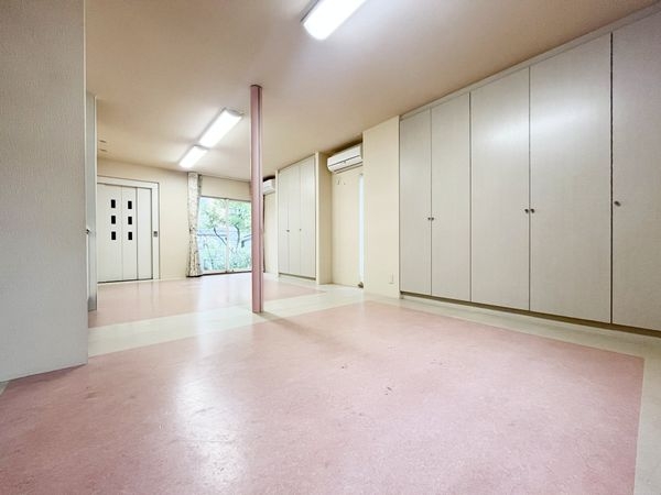 宝塚市山手台西２丁目の中古一戸建て