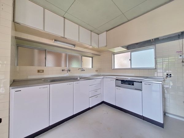 宝塚市長尾台１丁目の中古一戸建て