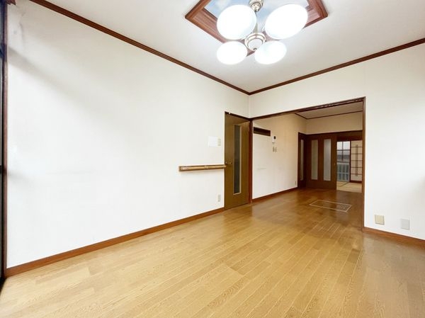 西宮市仁川五ケ山町の中古一戸建て