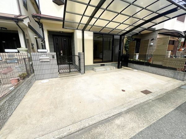 宝塚市山本丸橋１丁目の中古一戸建て