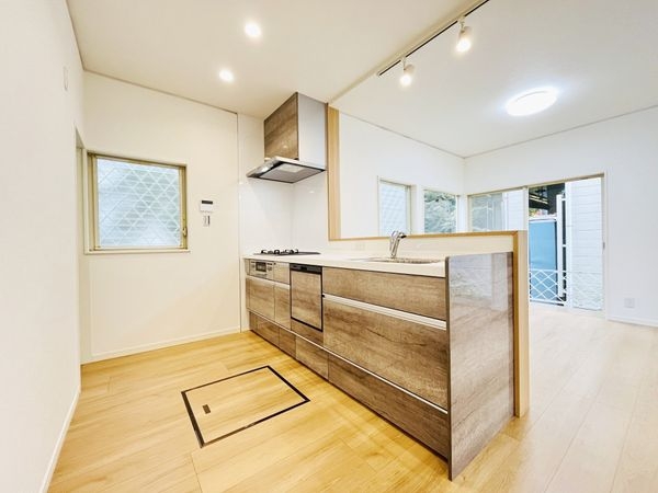 宝塚市今里町の中古一戸建て