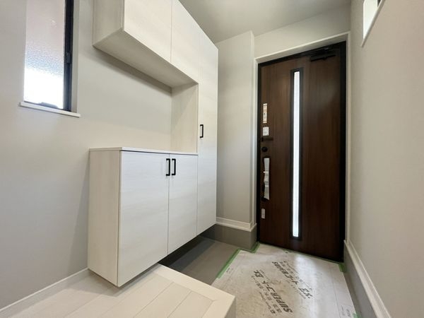 西宮市里中町３丁目　新築一戸建て